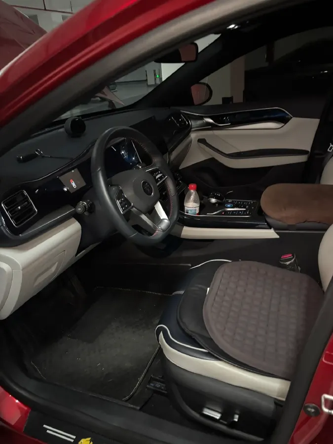 2021 Haval F7 1.5T 169HP L4 7DCT,autocango,china used car exporter,china ev exporter,chinese used car exporter,chinese used ev exporter