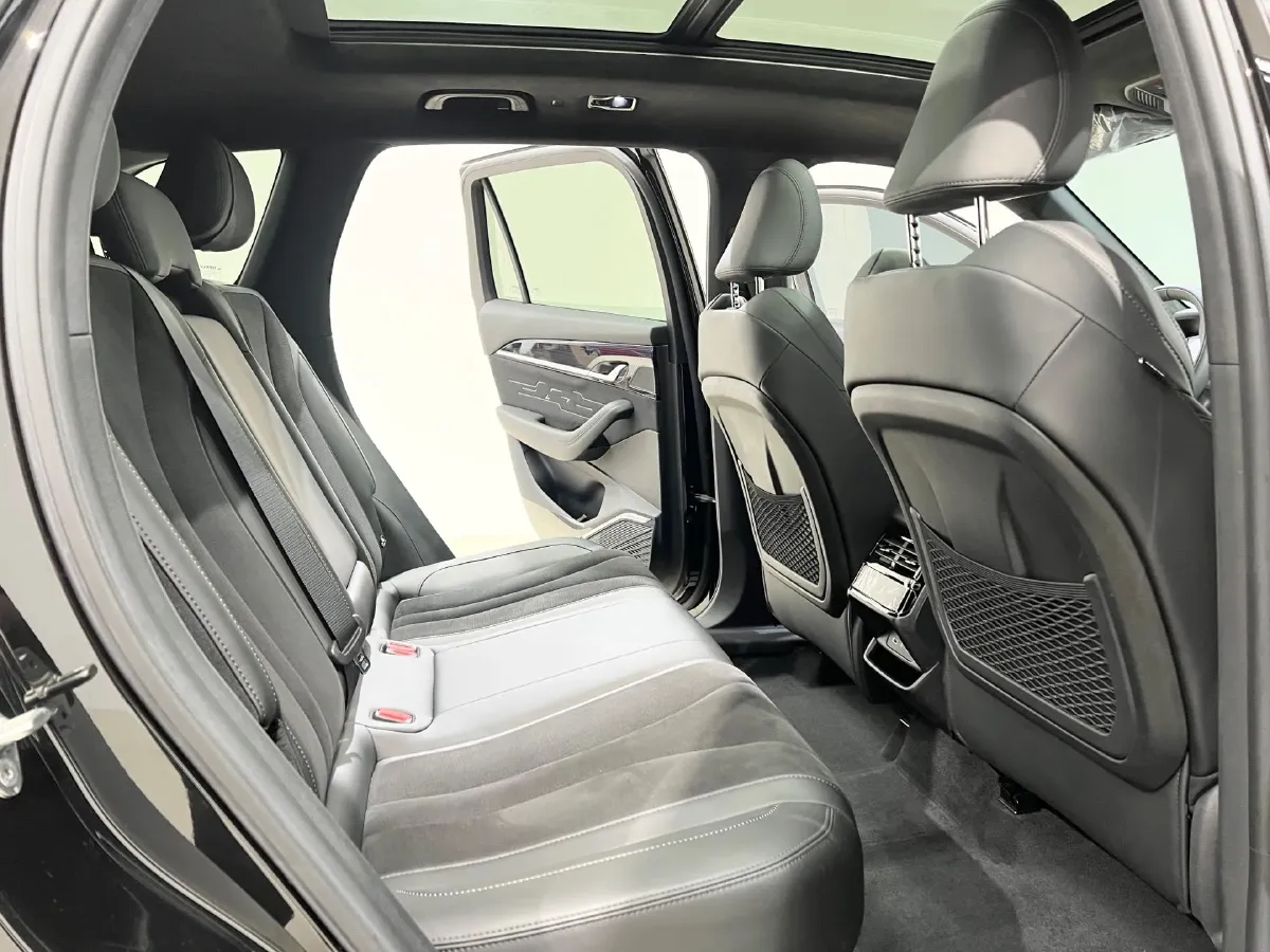 2024 Geely Monjaro 2.0T 238HP L4 8AT,autocango,china used car exporter,china ev exporter,chinese used car exporter,chinese used ev exporter