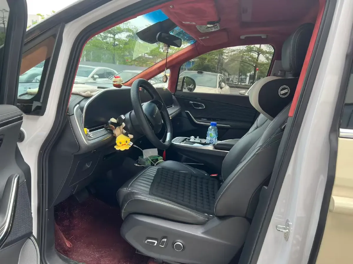 2022 MAXUS G90 2.0T 234HP L4 8AT,autocango,china used car exporter,china ev exporter,chinese used car exporter,chinese used ev exporter