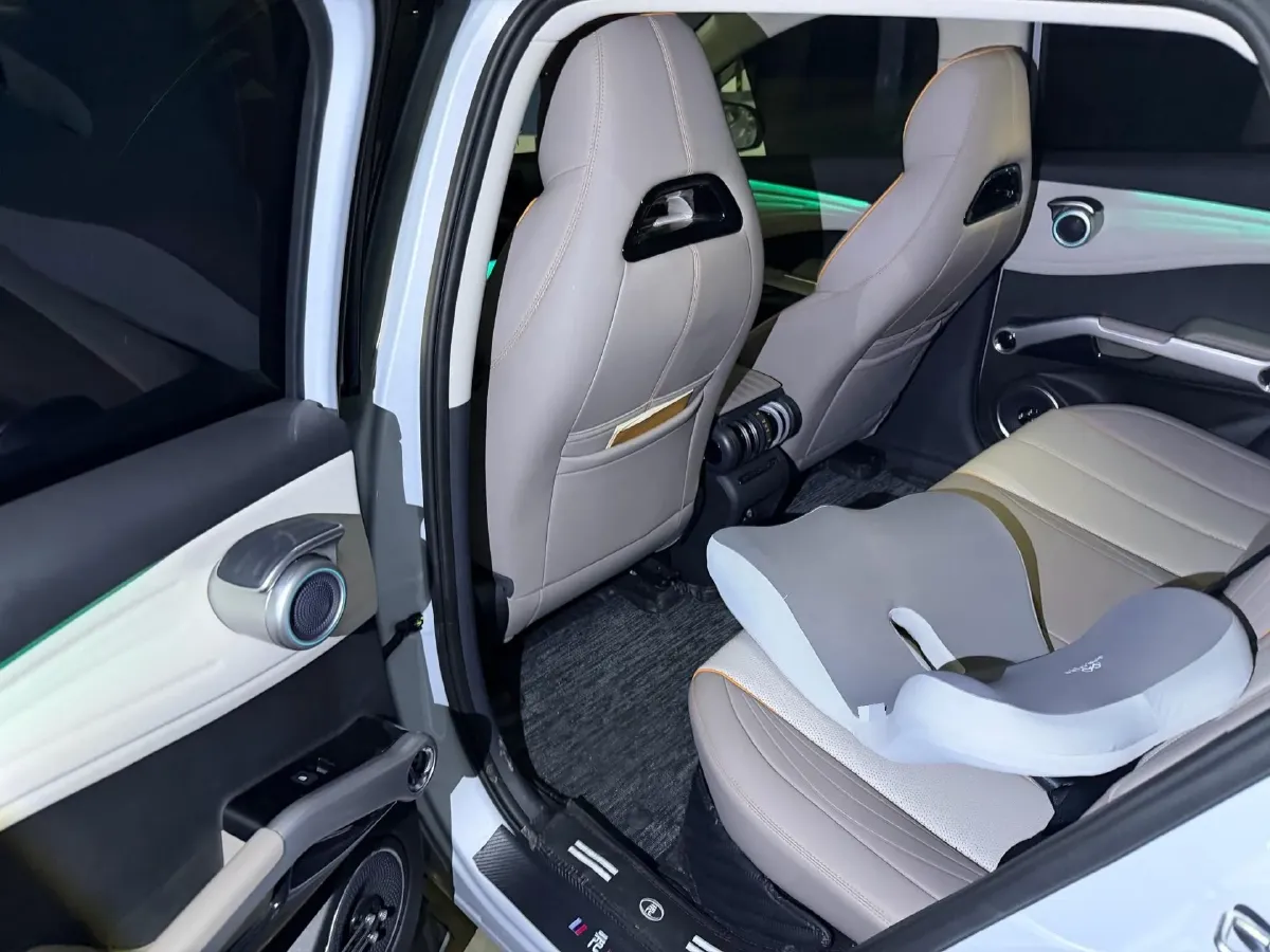 2024 BYD Yuan Plus BEV 60.48KWH,autocango,china used car exporter,china ev exporter,chinese used car exporter,chinese used ev exporter