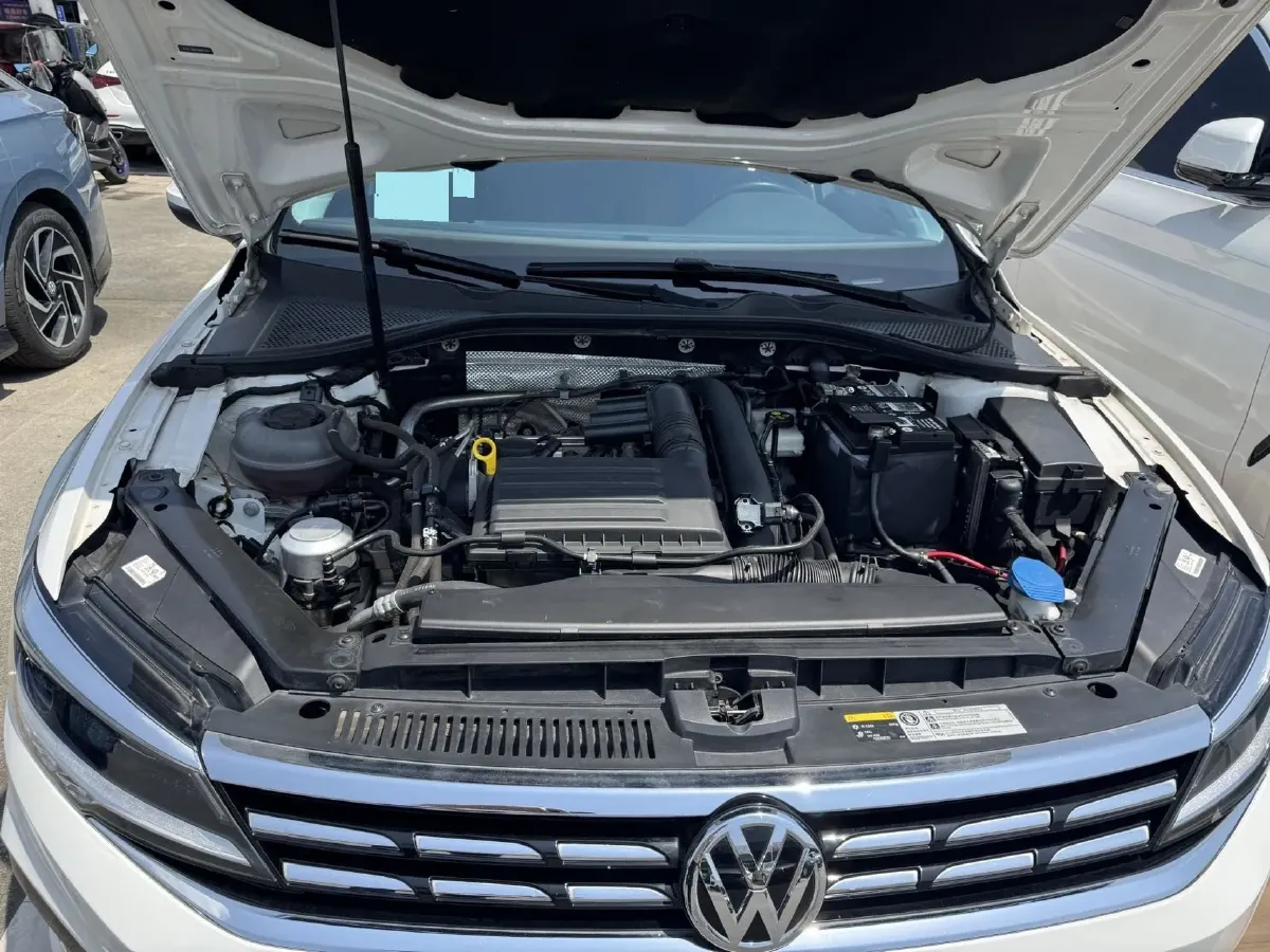 2021 Volkswagen Lamando 1.4T 150HP L4 7DCT,autocango,china used car exporter,china ev exporter,chinese used car exporter,chinese used ev exporter
