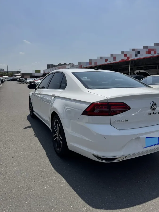 2021 Volkswagen Lamando 1.4T 150HP L4 7DCT,autocango,china used car exporter,china ev exporter,chinese used car exporter,chinese used ev exporter