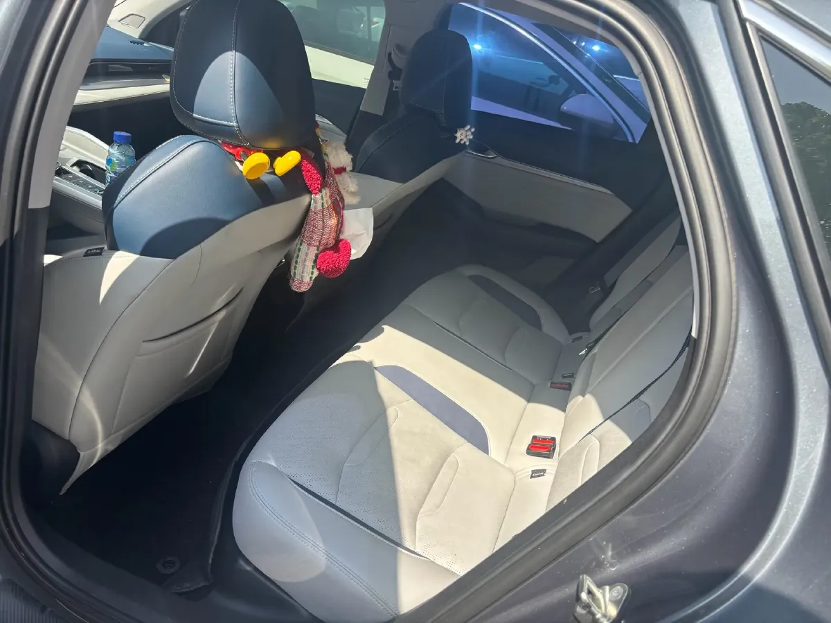 2023 Geely Preface 2.0T 190HP L4 7DCT,autocango,china used car exporter,china ev exporter,chinese used car exporter,chinese used ev exporter