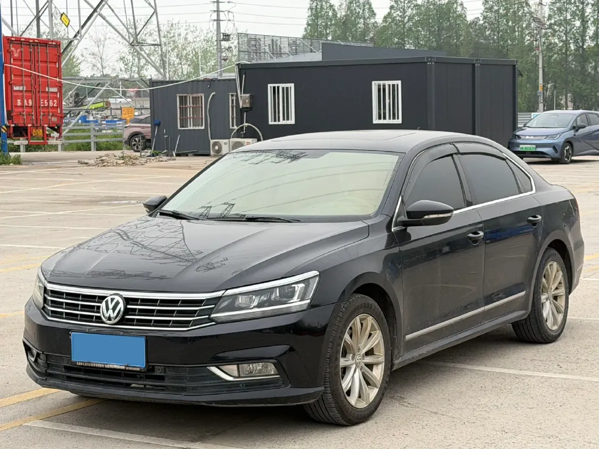 2017 Volkswagen Passat 1.8T 180HP L4 7DCT,autocango,china used car exporter,china ev exporter,chinese used car exporter,chinese used ev exporter