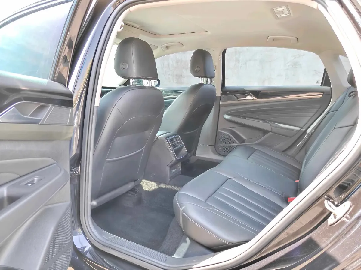 2019 Chevrolet Equinox 1.5T 180HP L4 6AT,autocango,china used car exporter,china ev exporter,chinese used car exporter,chinese used ev exporter