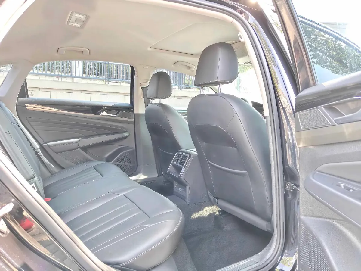 2019 Chevrolet Equinox 1.5T 180HP L4 6AT,autocango,china used car exporter,china ev exporter,chinese used car exporter,chinese used ev exporter