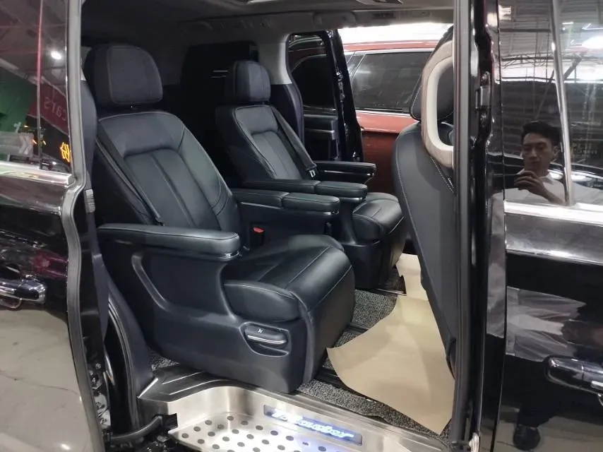 2021 GAC Trumpchi M8 2.0T 252HP L4 8AT,autocango,china used car exporter,china ev exporter,chinese used car exporter,chinese used ev exporter