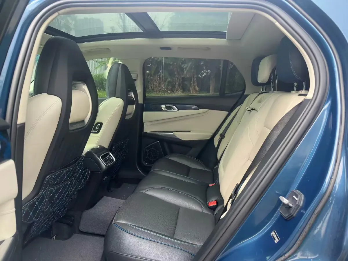 2019 LYNK&CO 01 2.0T 190HP L4 6AT,autocango,china used car exporter,china ev exporter,chinese used car exporter,chinese used ev exporter