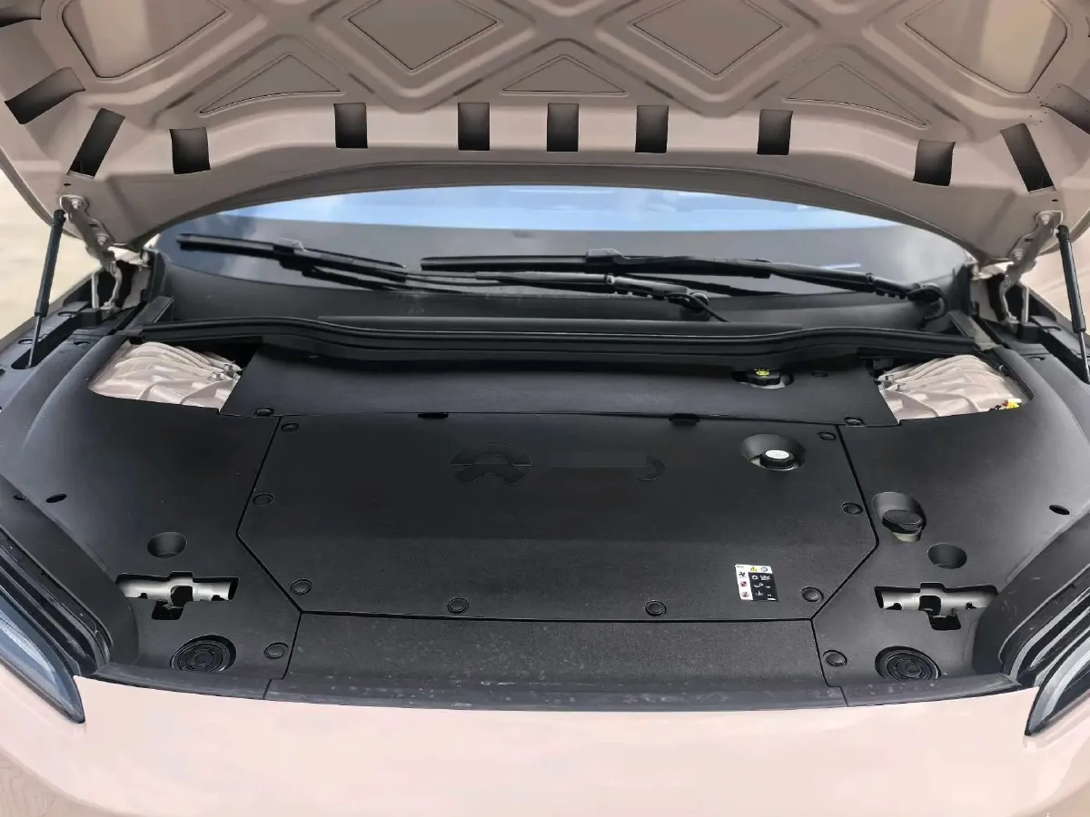 2022 JunTian HeiWuShi Youth 2.0T 203HP L4 6AT,autocango,china used car exporter,china ev exporter,chinese used car exporter,chinese used ev exporter