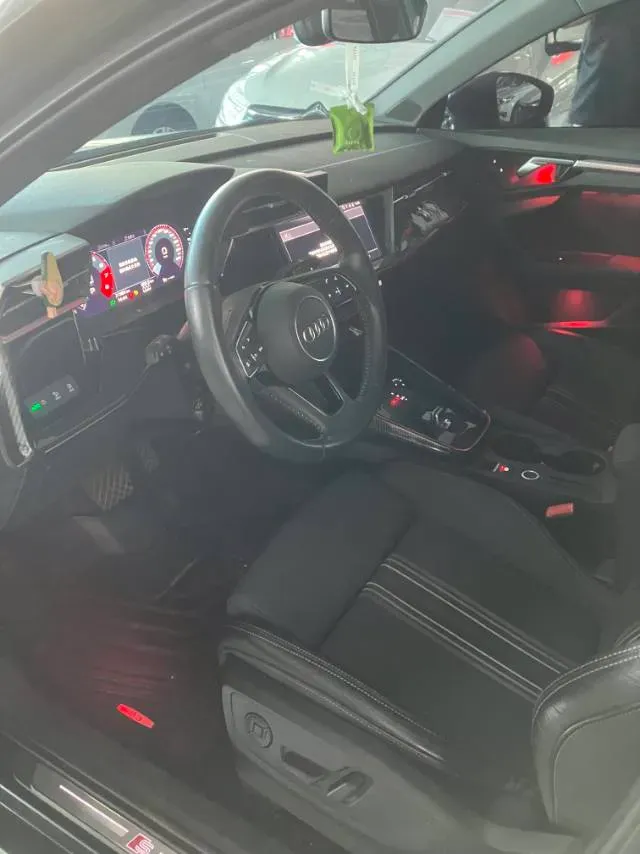 2021 Audi A3 1.4T 150HP L4 7DCT,autocango,china used car exporter,china ev exporter,chinese used car exporter,chinese used ev exporter