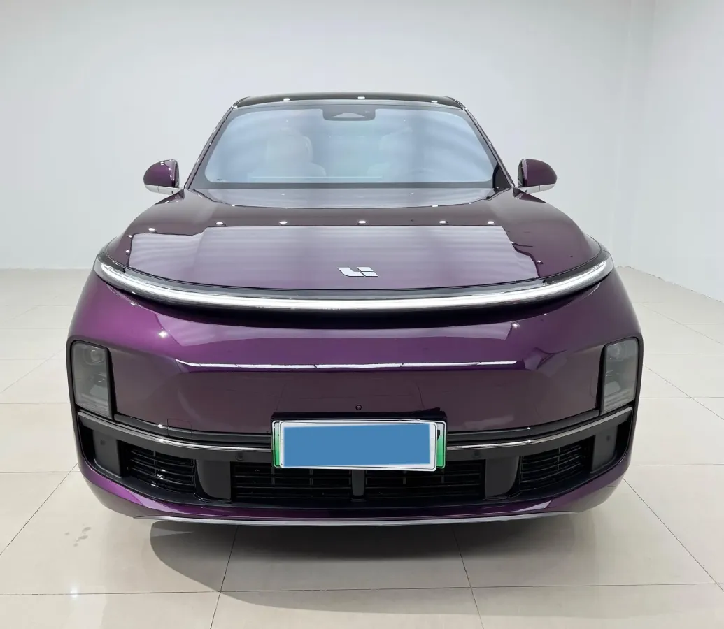 2023 Li L8 Range Extended 154HP REEV 40.9KWH,autocango,china used car exporter,china ev exporter,chinese used car exporter,chinese used ev exporter