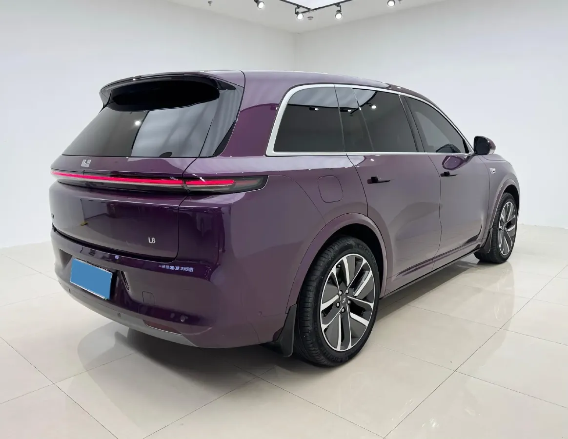 2023 Li L8 Range Extended 154HP REEV 40.9KWH,autocango,china used car exporter,china ev exporter,chinese used car exporter,chinese used ev exporter