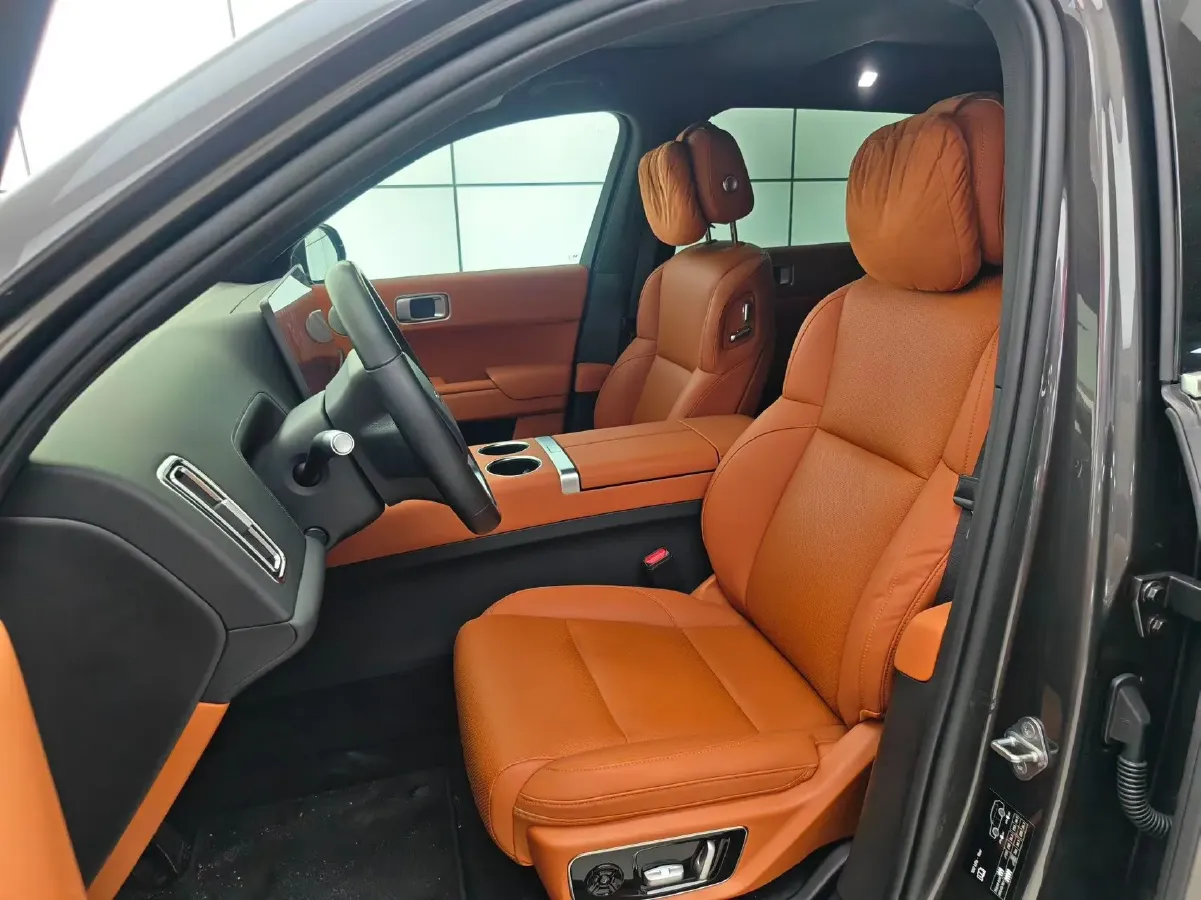 2023 Li L7 Range Extended 154HP REEV 40.9KWH,autocango,china used car exporter,china ev exporter,chinese used car exporter,chinese used ev exporter