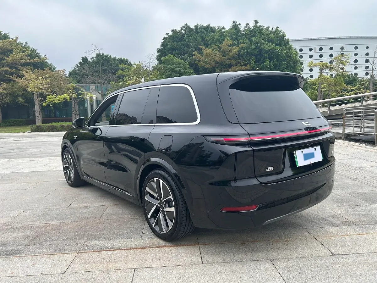 2022 Li L9 Range Extended 154HP REEV 42.6KWH,autocango,china used car exporter,china ev exporter,chinese used car exporter,chinese used ev exporter