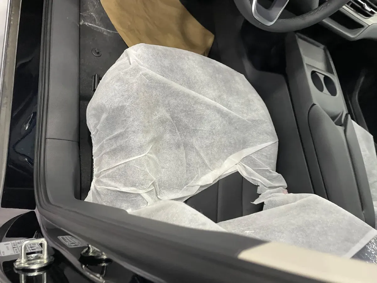 2025 HongQi E-QM5 BEV,autocango,china used car exporter,china ev exporter,chinese used car exporter,chinese used ev exporter