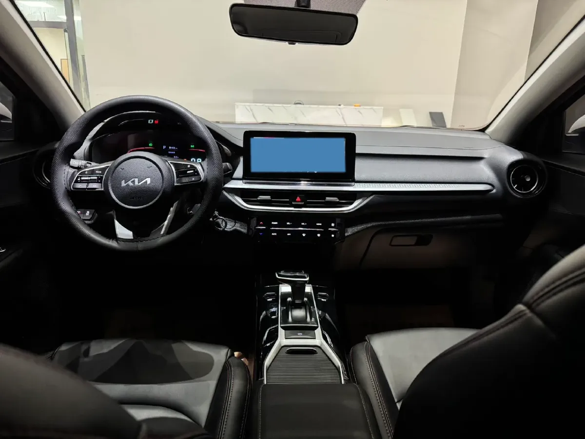 2023 Kia K3 1.5L 115HP L4 CVT,autocango,china used car exporter,china ev exporter,chinese used car exporter,chinese used ev exporter