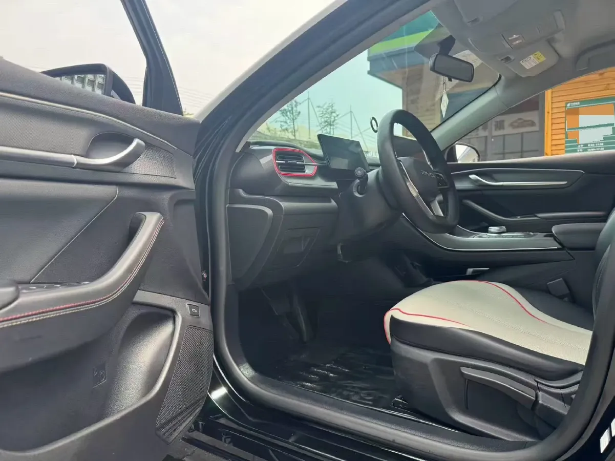 2022 VGV VX7 2.0T 224HP L4 8AT,autocango,china used car exporter,china ev exporter,chinese used car exporter,chinese used ev exporter