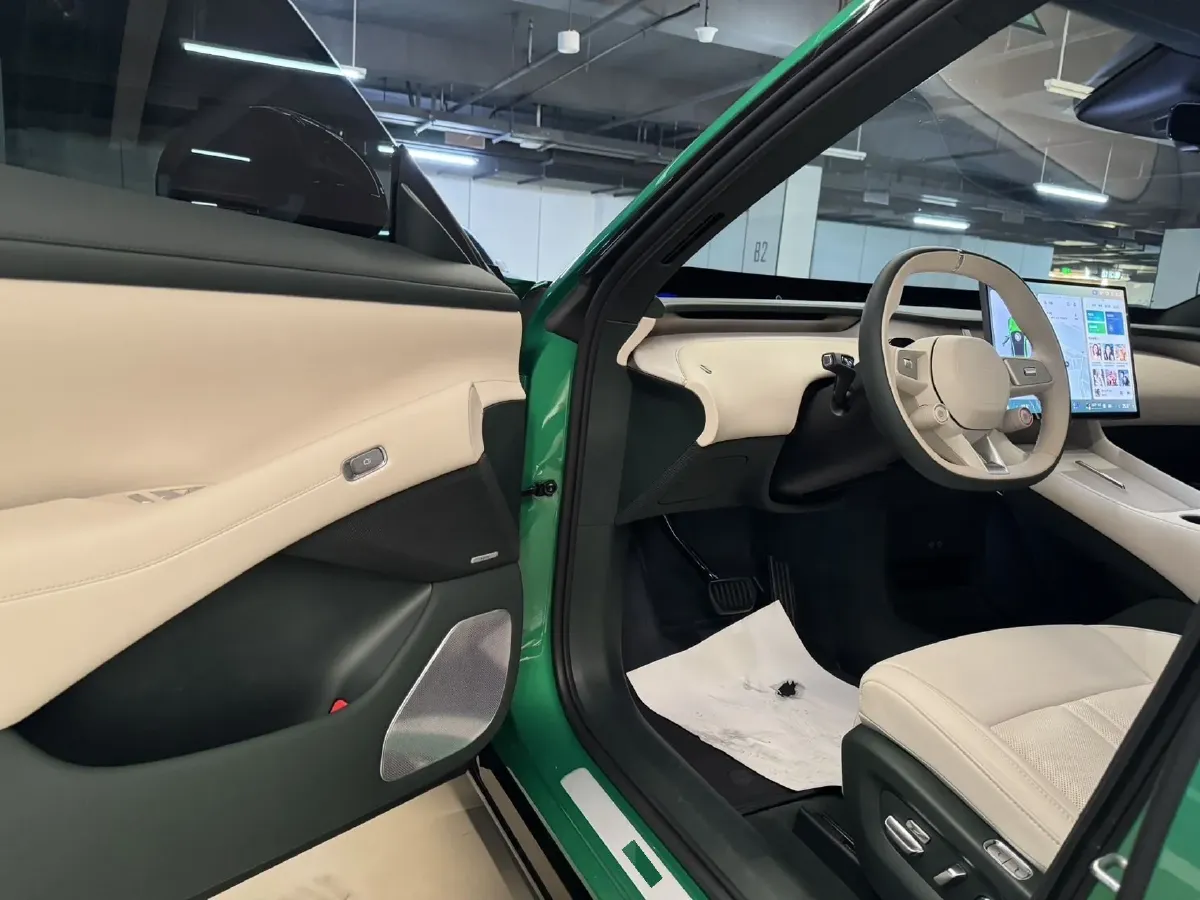 2025 MI YU7 BEV 96.3KWH,autocango,china used car exporter,china ev exporter,chinese used car exporter,chinese used ev exporter