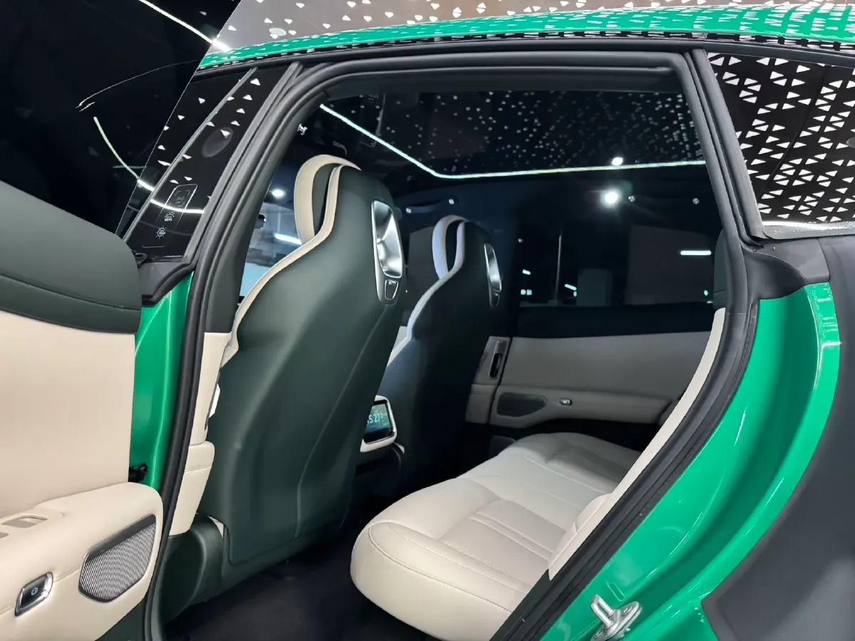 2025 MI YU7 BEV 96.3KWH,autocango,china used car exporter,china ev exporter,chinese used car exporter,chinese used ev exporter