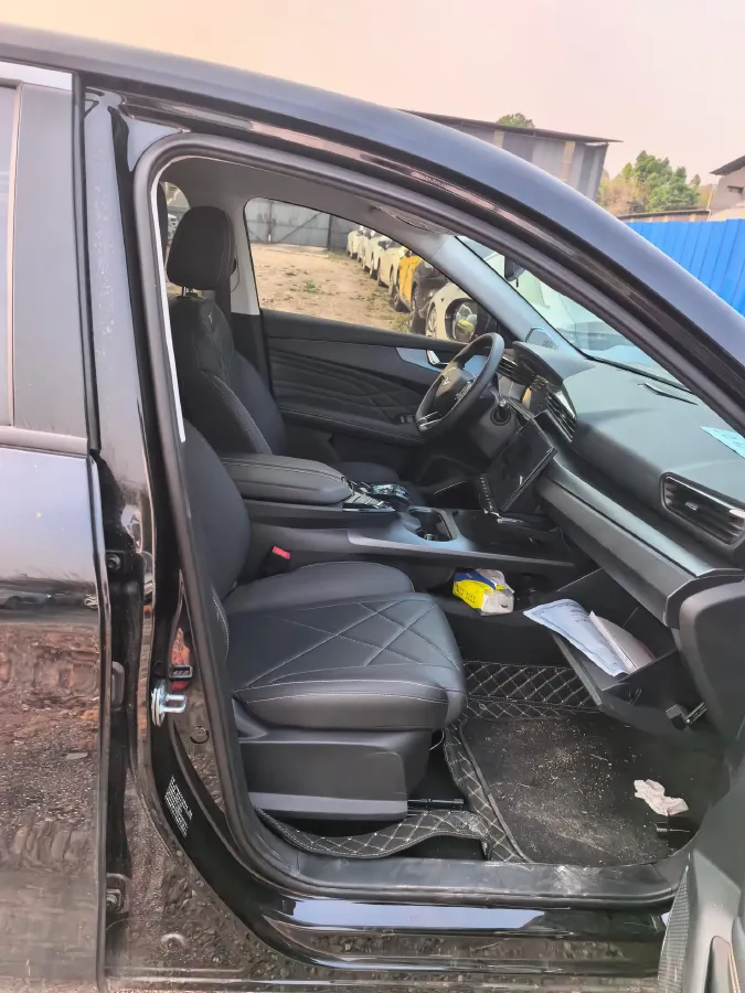 2025 KaiYi KunLun 1.5T 156HP L4 6DCT,autocango,china used car exporter,china ev exporter,chinese used car exporter,chinese used ev exporter