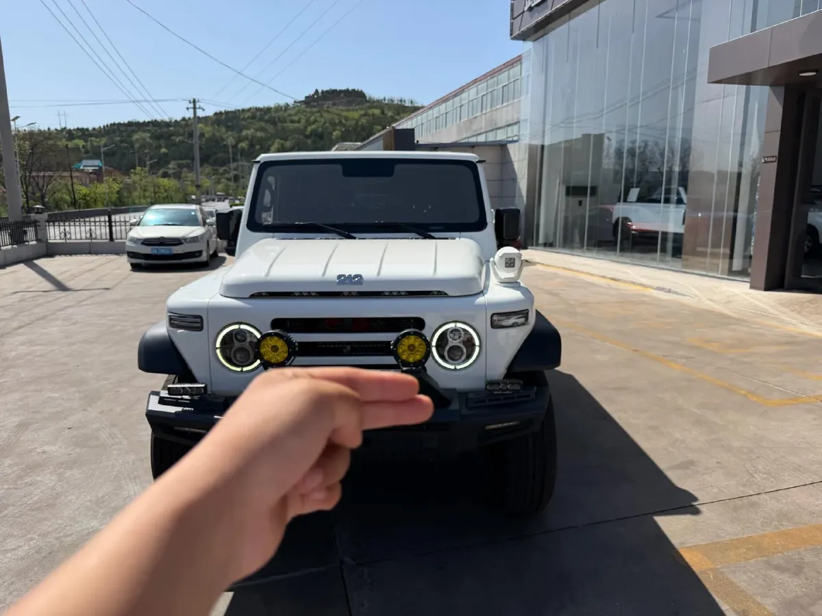 2024 212 212 T01 2.0T 252HP L4 8AT,autocango,china used car exporter,china ev exporter,chinese used car exporter,chinese used ev exporter