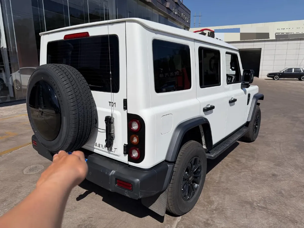 2024 212 212 T01 2.0T 252HP L4 8AT,autocango,china used car exporter,china ev exporter,chinese used car exporter,chinese used ev exporter