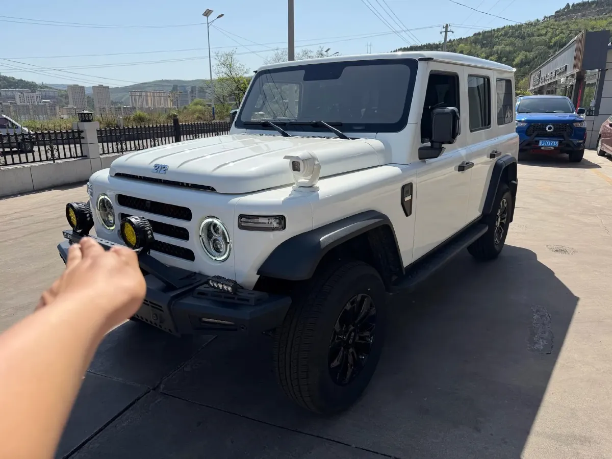 2024 212 212 T01 2.0T 252HP L4 8AT,autocango,china used car exporter,china ev exporter,chinese used car exporter,chinese used ev exporter