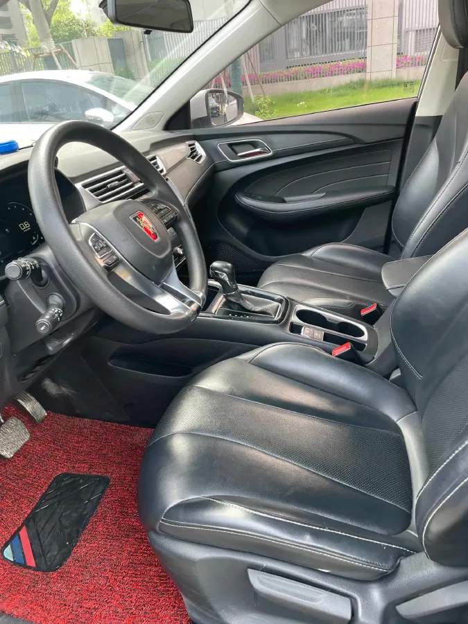 2019 Roewe i5 1.5L 120HP L4 CVT,autocango,china used car exporter,china ev exporter,chinese used car exporter,chinese used ev exporter