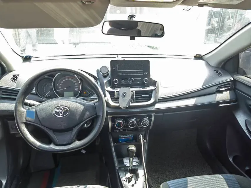 2020 Toyota Yaris L 1.5L 110HP L4 CVT,autocango,china used car exporter,china ev exporter,chinese used car exporter,chinese used ev exporter