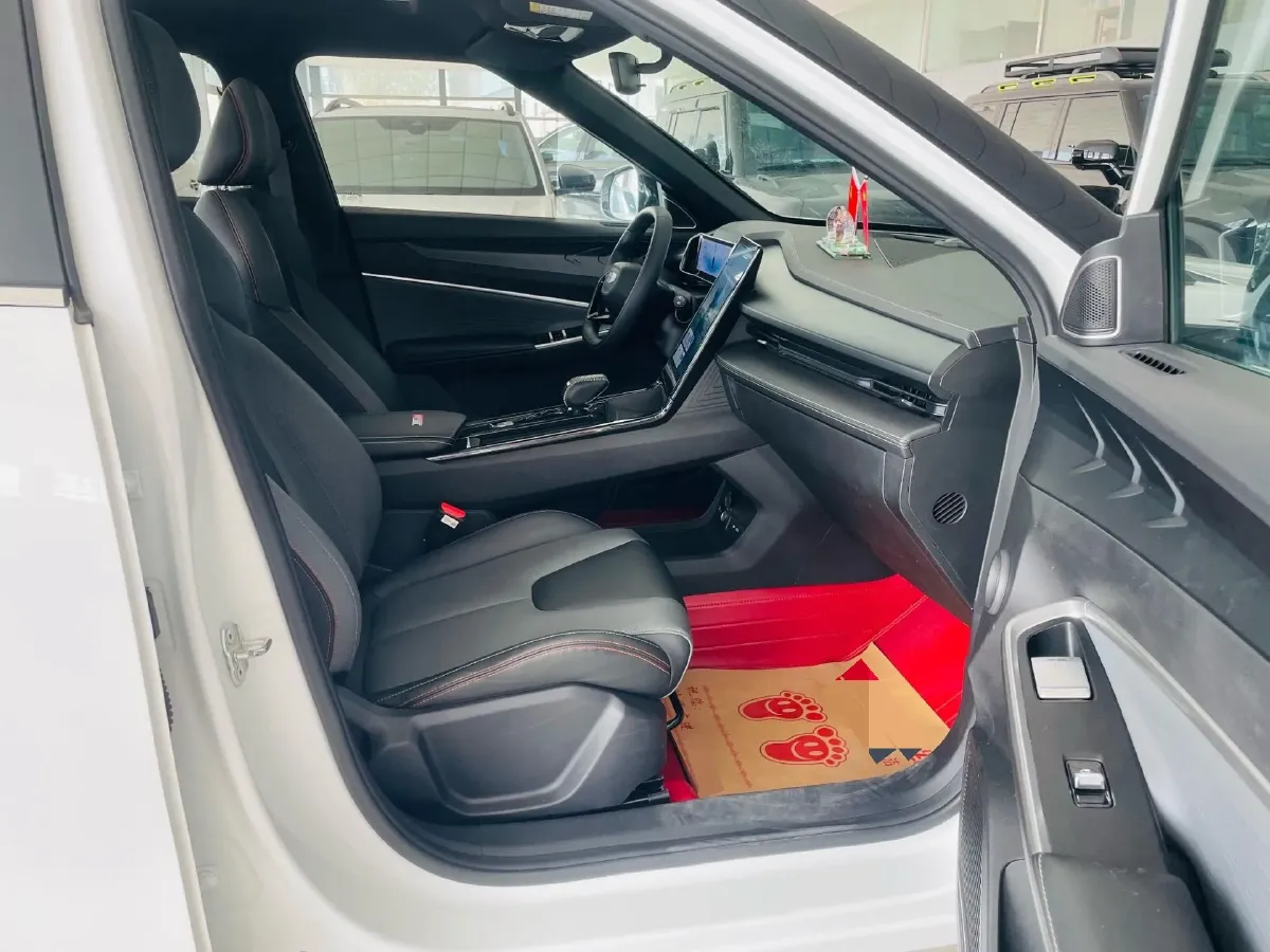 2023 Geely Azkarra 1.5T 181HP L4 7DCT,autocango,china used car exporter,china ev exporter,chinese used car exporter,chinese used ev exporter