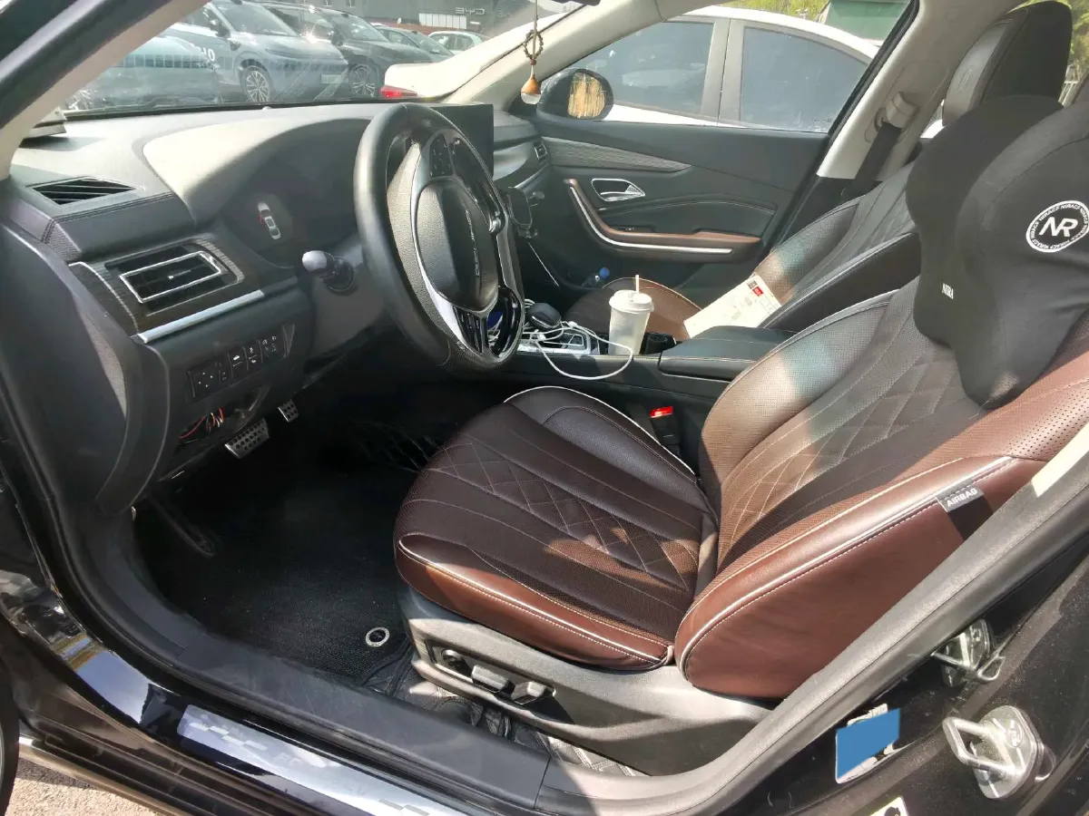 2022 BeiJing Auto EU7 BEV 60.7KWH,autocango,china used car exporter,china ev exporter,chinese used car exporter,chinese used ev exporter