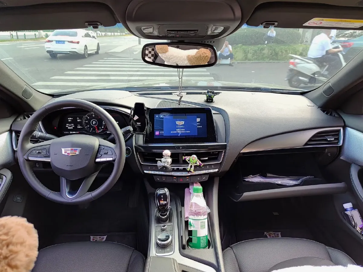 2023 Cadillac CT5 2.0T 237HP L4 10AT,autocango,china used car exporter,china ev exporter,chinese used car exporter,chinese used ev exporter