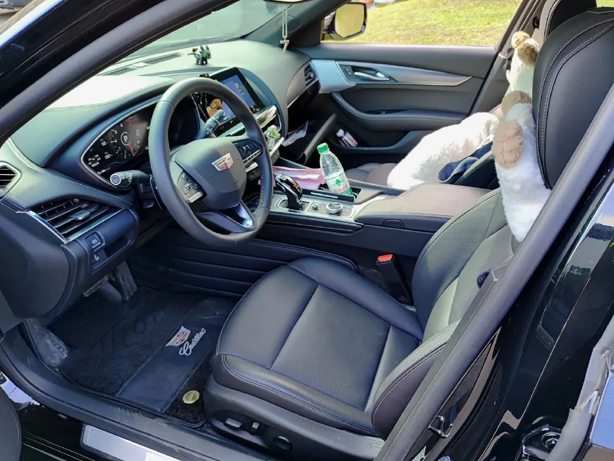 2023 Cadillac CT5 2.0T 237HP L4 10AT,autocango,china used car exporter,china ev exporter,chinese used car exporter,chinese used ev exporter