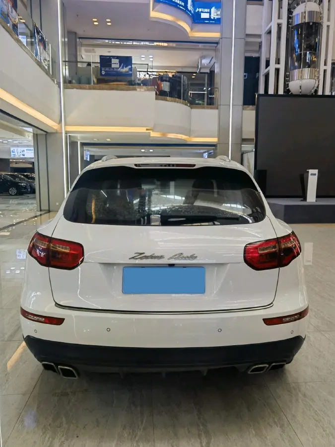 2017 Zotye SR9 2.0T 190HP L4 5MT,autocango,china used car exporter,china ev exporter,chinese used car exporter,chinese used ev exporter