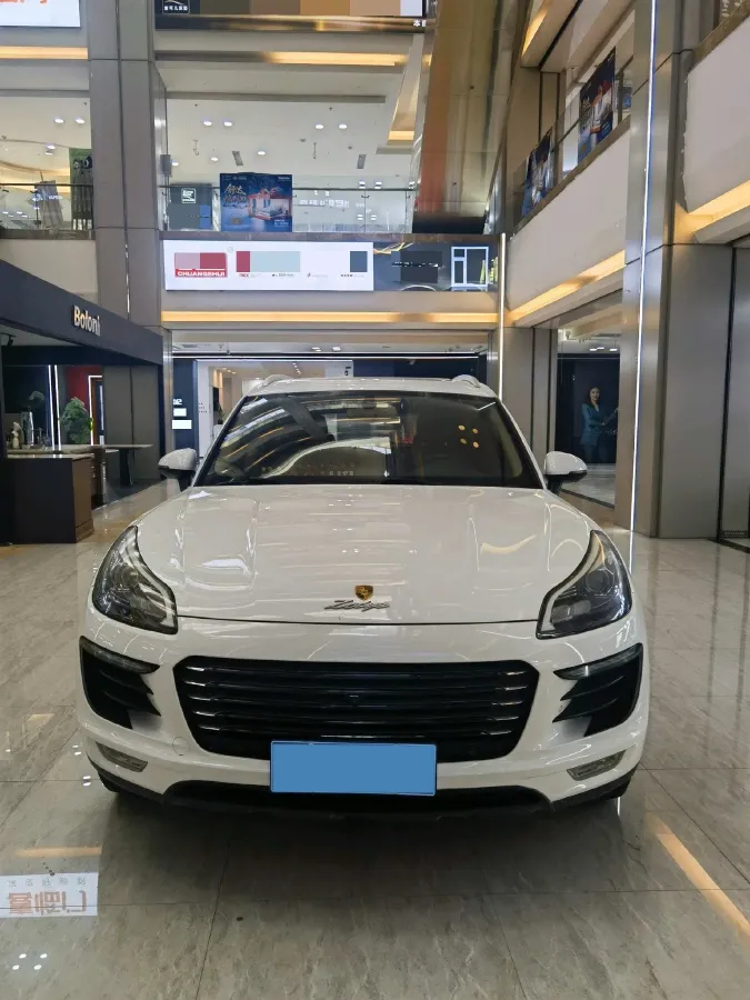 2017 Zotye SR9 2.0T 190HP L4 5MT,autocango,china used car exporter,china ev exporter,chinese used car exporter,chinese used ev exporter