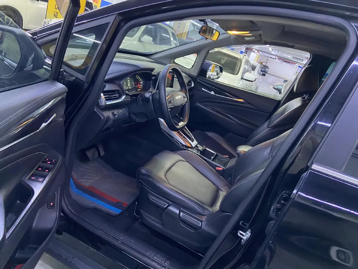 2021 MAXUS G50 1.5T 169HP L4 7DCT,autocango,china used car exporter,china ev exporter,chinese used car exporter,chinese used ev exporter