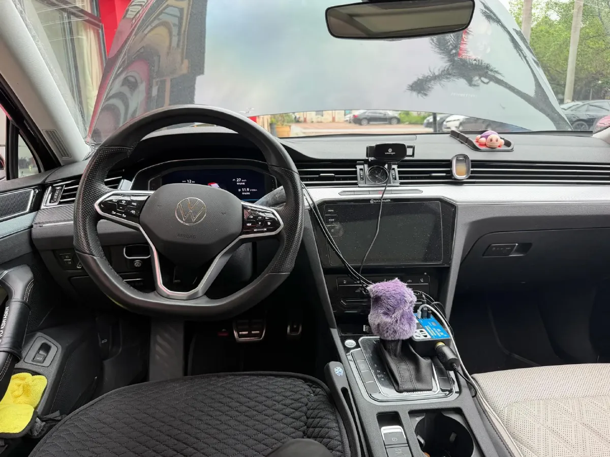 2023 Volkswagen Magotan 2.0T 186HP L4 7DCT,autocango,china used car exporter,china ev exporter,chinese used car exporter,chinese used ev exporter