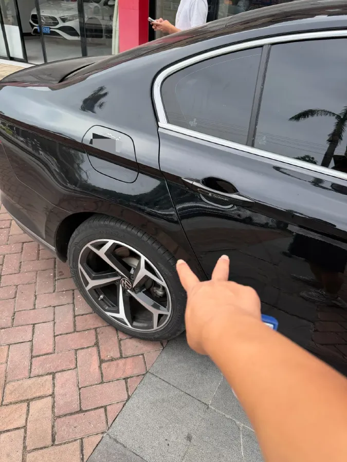 2023 Volkswagen Magotan 2.0T 186HP L4 7DCT,autocango,china used car exporter,china ev exporter,chinese used car exporter,chinese used ev exporter