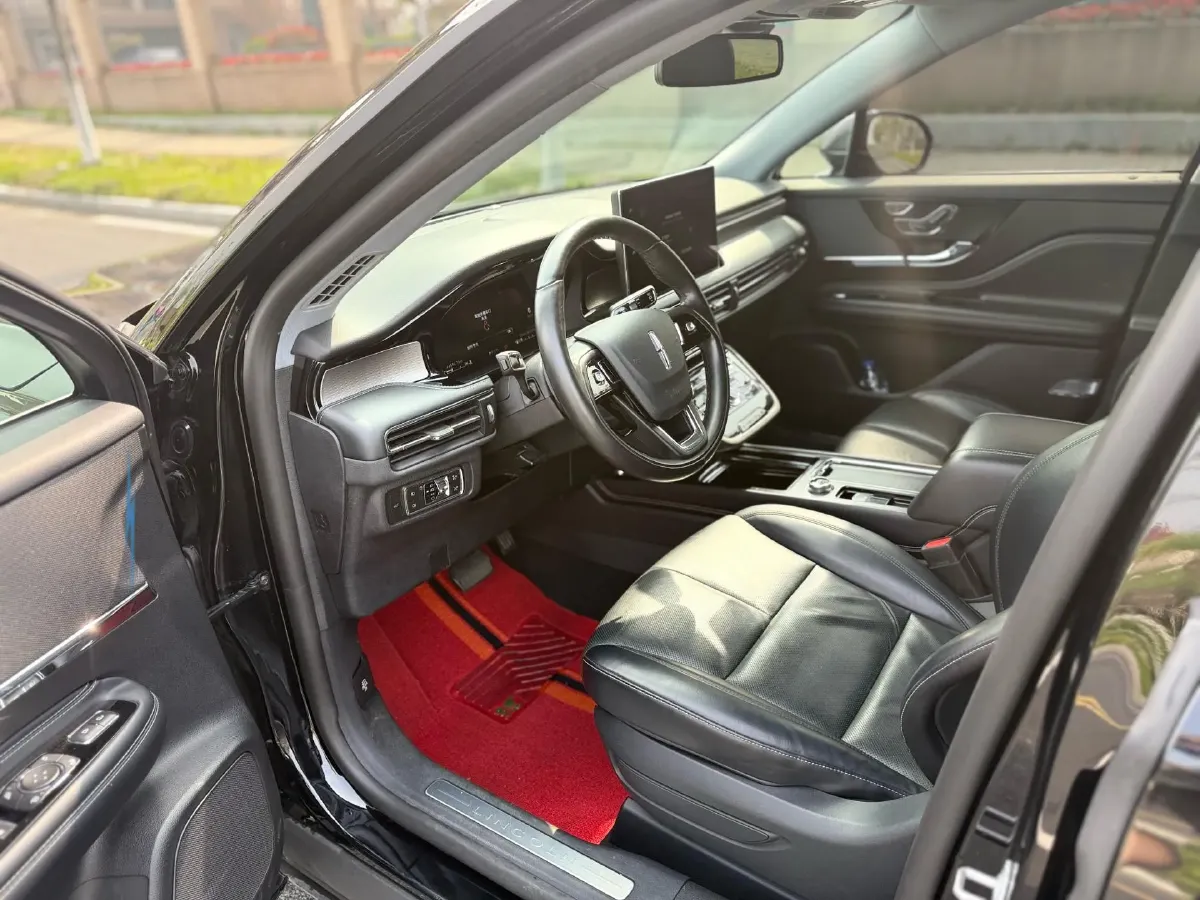 2021 Lincoln Corsair 2.0T 245HP L4 8AT,autocango,china used car exporter,china ev exporter,chinese used car exporter,chinese used ev exporter