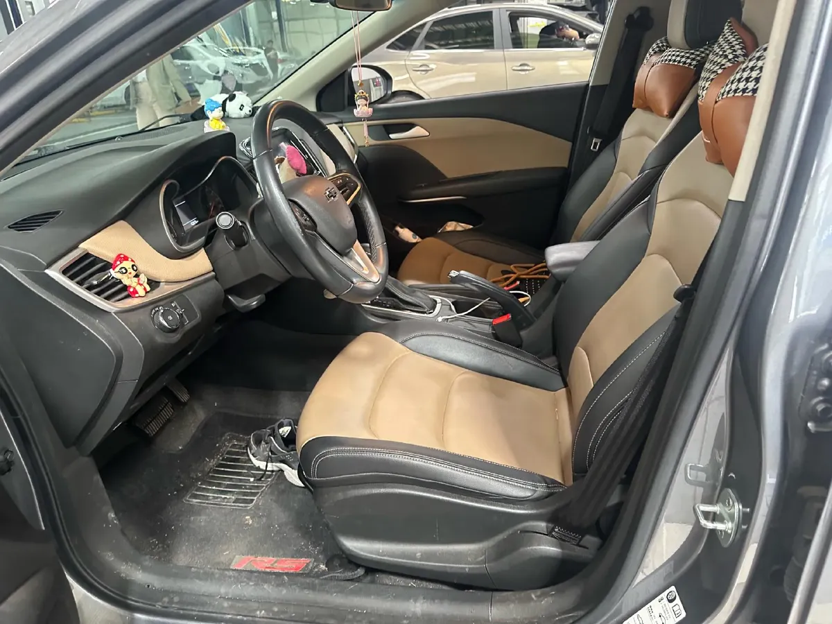 2021 Chevrolet Monza 1.5L 113HP L4 6AT,autocango,china used car exporter,china ev exporter,chinese used car exporter,chinese used ev exporter