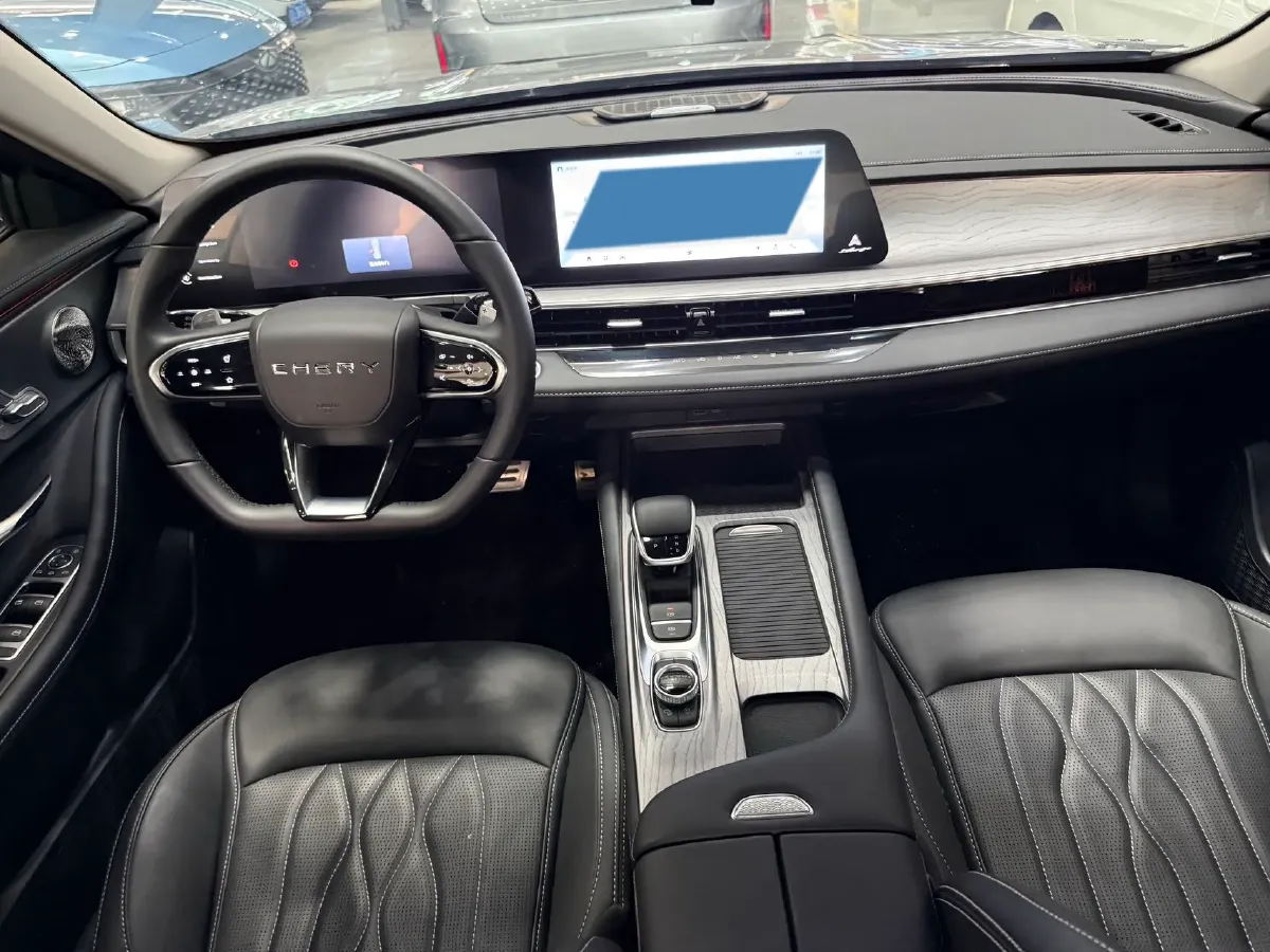 2024 Chery Arrizo 8 2.0T 254HP L4 7DCT,autocango,china used car exporter,china ev exporter,chinese used car exporter,chinese used ev exporter