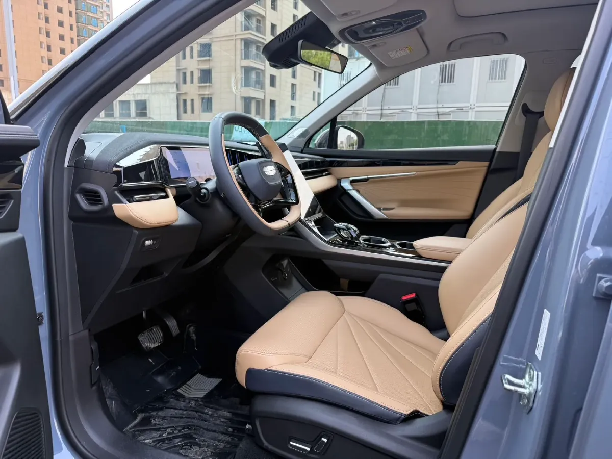 2023 Geely StarRay 1.5T 181HP L4 7DCT,autocango,china used car exporter,china ev exporter,chinese used car exporter,chinese used ev exporter