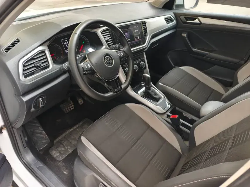 2022 Volkswagen T-Roc 1.4T 150HP L4 7DCT,autocango,china used car exporter,china ev exporter,chinese used car exporter,chinese used ev exporter