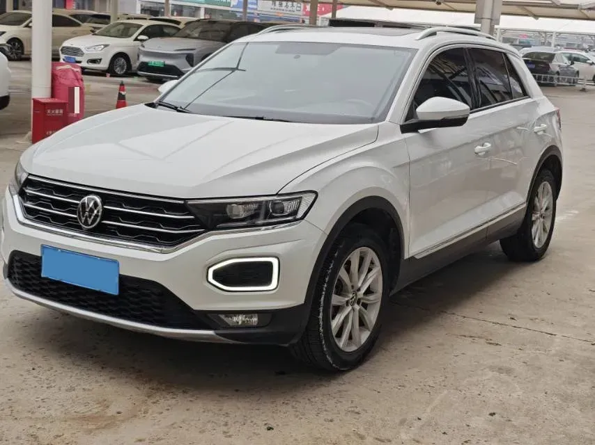 2022 Volkswagen T-Roc 1.4T 150HP L4 7DCT,autocango,china used car exporter,china ev exporter,chinese used car exporter,chinese used ev exporter