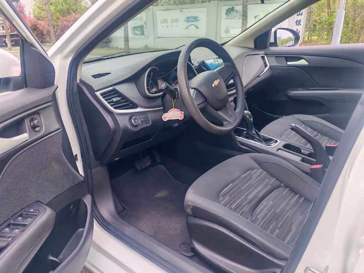 2019 Chevrolet Cavalier 1.5L 113HP L4 6AT,autocango,china used car exporter,china ev exporter,chinese used car exporter,chinese used ev exporter