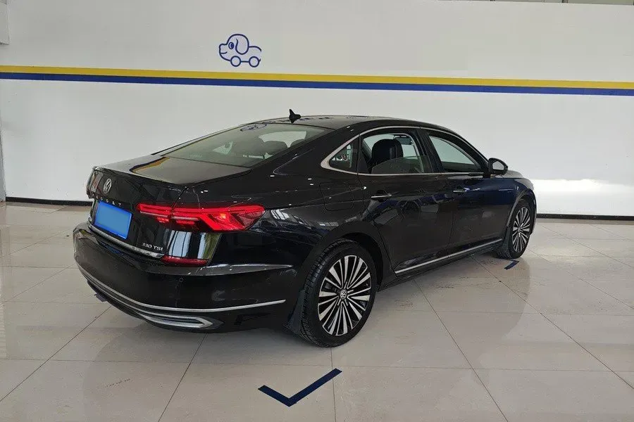 2020 Volkswagen Passat 2.0T 186HP L4 7DCT,autocango,china used car exporter,china ev exporter,chinese used car exporter,chinese used ev exporter