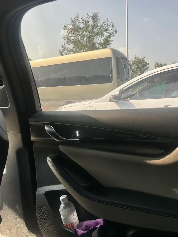 2019 BaoJun 530 1.5T 151HP L4 CVT,autocango,china used car exporter,china ev exporter,chinese used car exporter,chinese used ev exporter