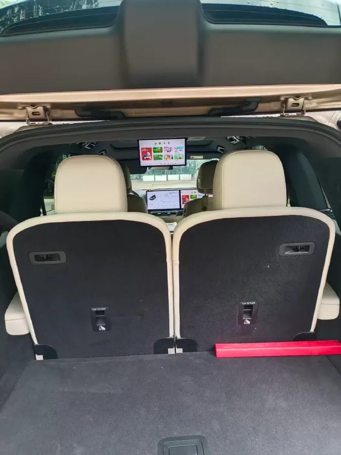 2023 Li L8 Range Extended 154HP REEV 40.9KWH,autocango,china used car exporter,china ev exporter,chinese used car exporter,chinese used ev exporter