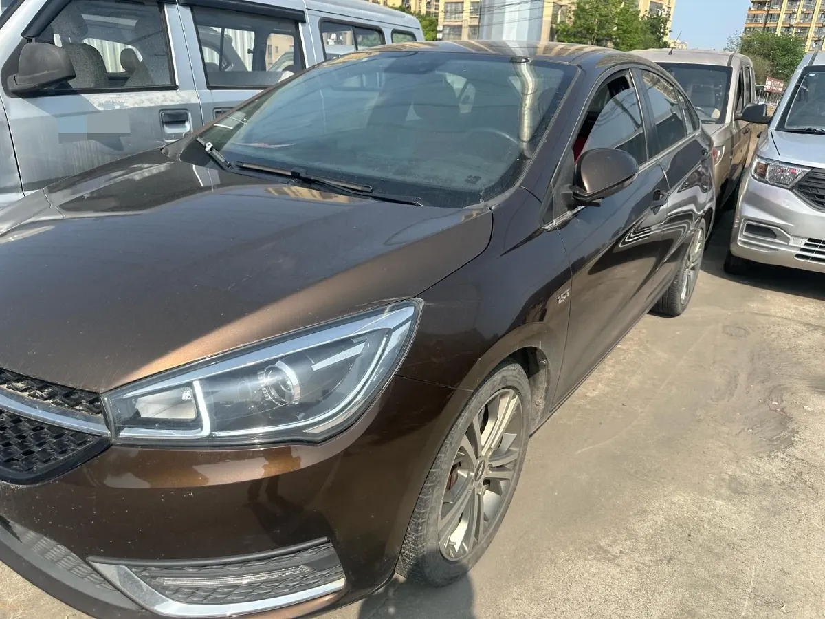 2017 Chery Arrizo 5 1.5T 147HP L4 5MT,autocango,china used car exporter,china ev exporter,chinese used car exporter,chinese used ev exporter