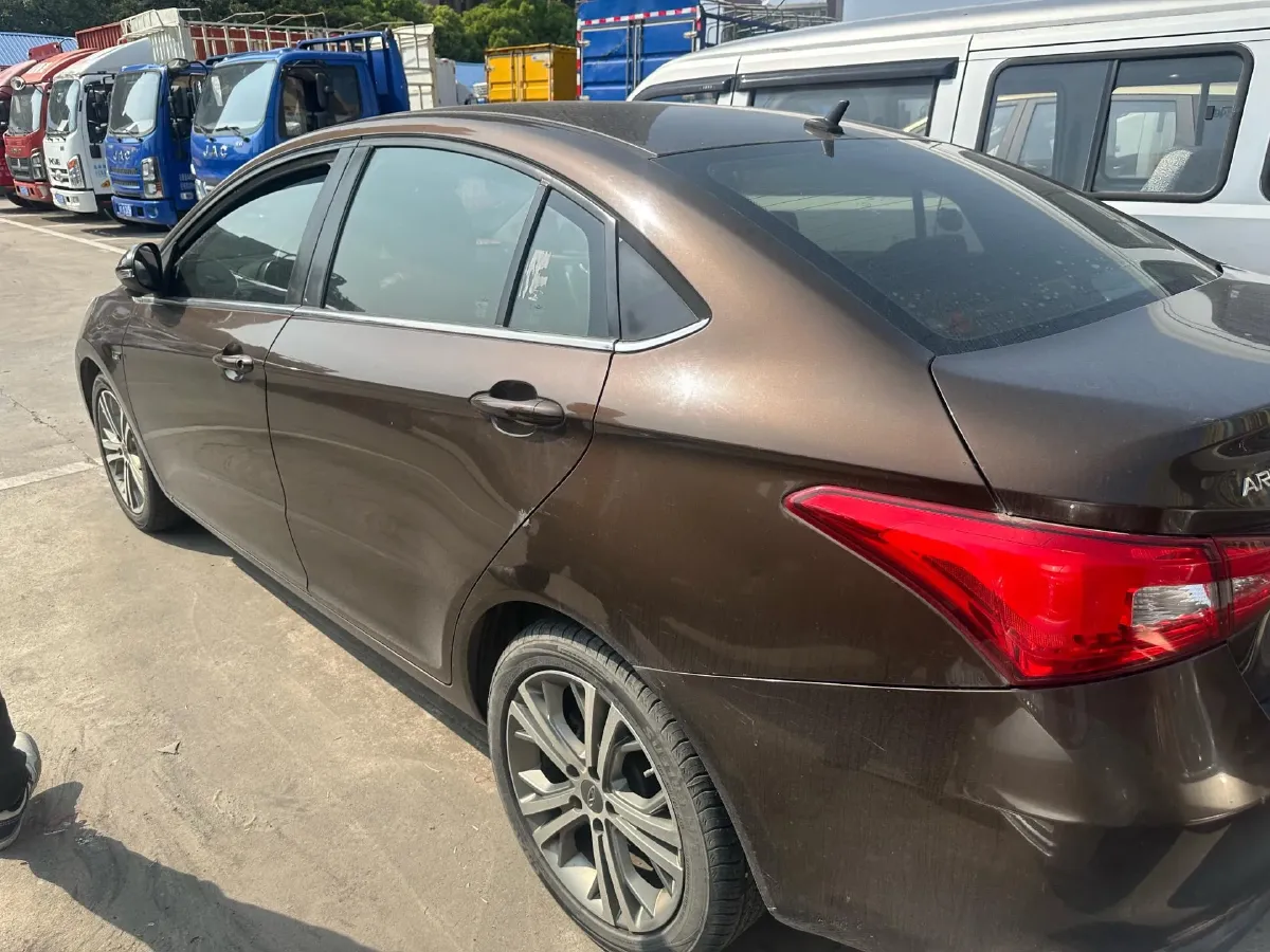 2017 Chery Arrizo 5 1.5T 147HP L4 5MT,autocango,china used car exporter,china ev exporter,chinese used car exporter,chinese used ev exporter
